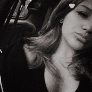 Meet your Posher, Jillian